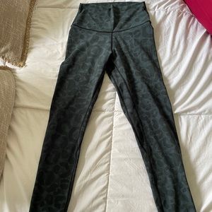 Colorful koala blue leopard leggings